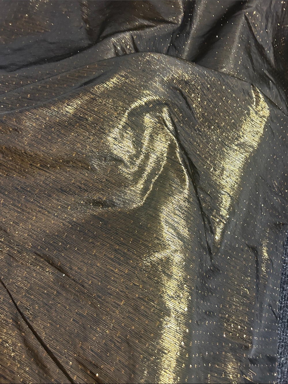 Material 40 feet Metallic Black & Gold